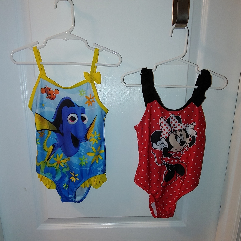 *Spring Sale* 4T Swimsuit